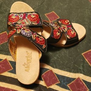 Alegria Linn Black Multi Sliders. Brand New.